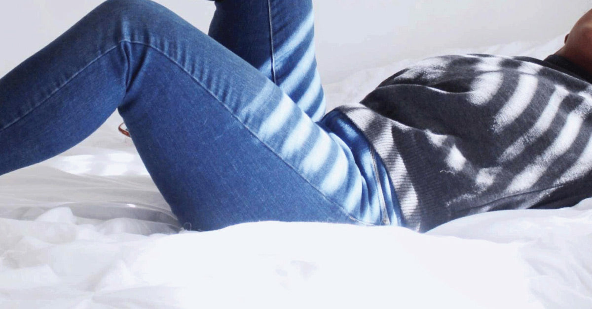 Sleeping with No Flat Sheet