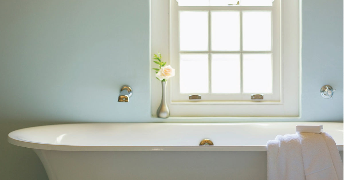 How to Transition Away From Plastics in the Bathroom